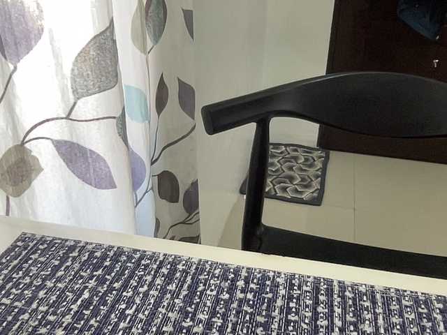 EmmaSean's BongaCams show and profile