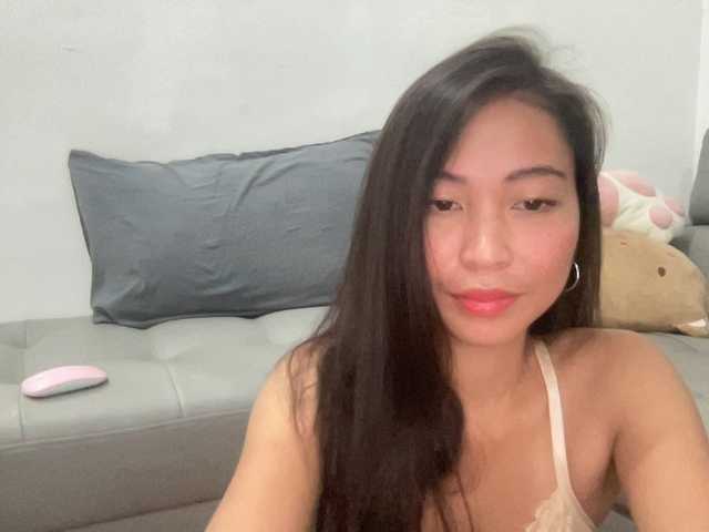 EmmaSean's BongaCams show and profile