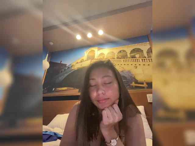 EmmaSean webcam