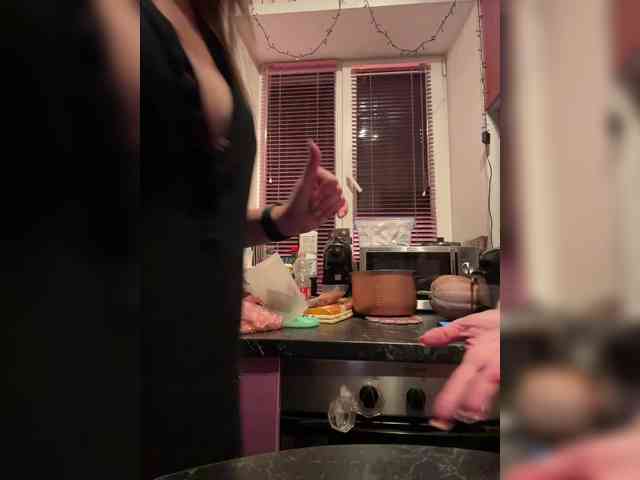 video chat nude Hello-Kitti