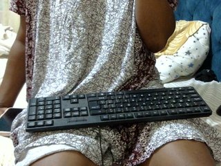 maya-pretty Porn Show