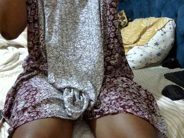maya-pretty webcam