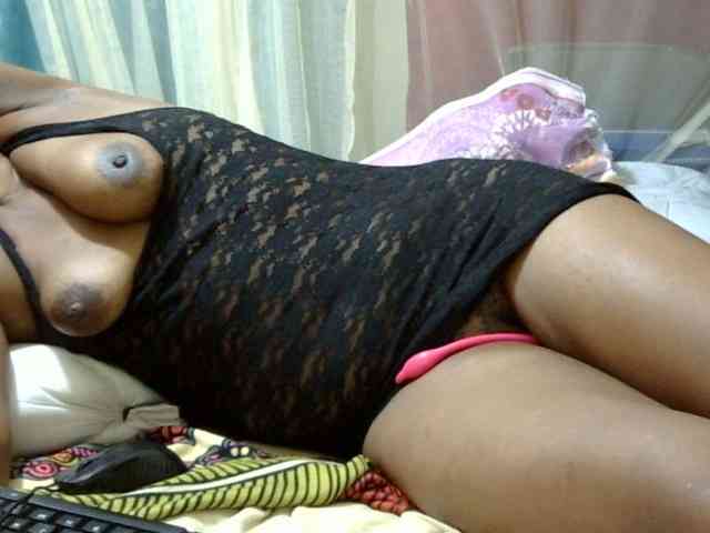 maya-pretty webcam