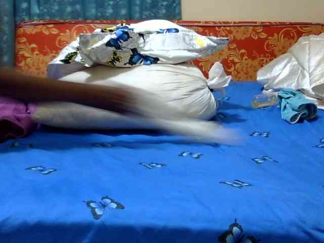 maya-pretty maya-pretty