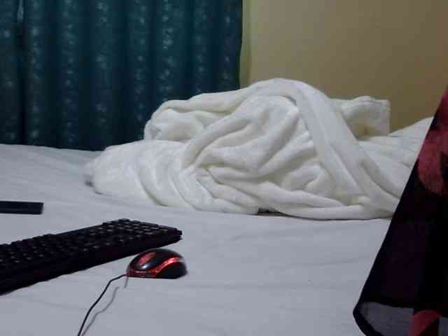 maya-pretty maya-pretty