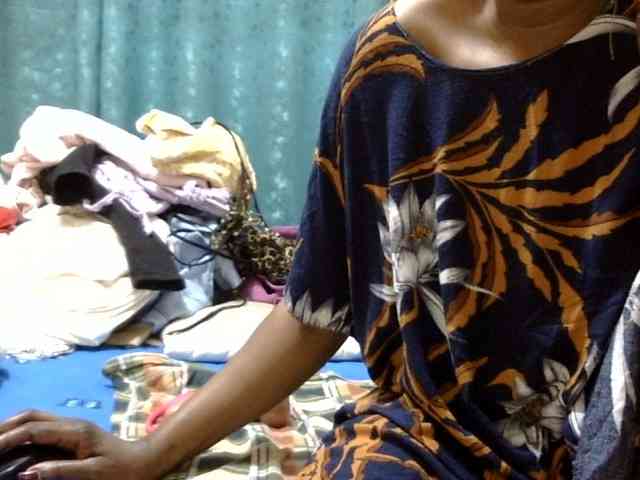 maya-pretty maya-pretty