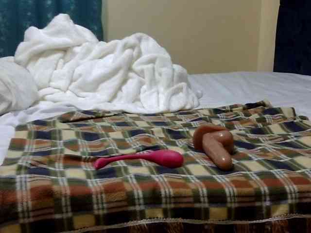 maya-pretty maya-pretty