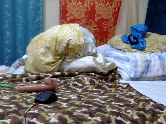 maya-pretty maya-pretty