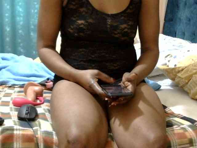 maya-pretty maya-pretty