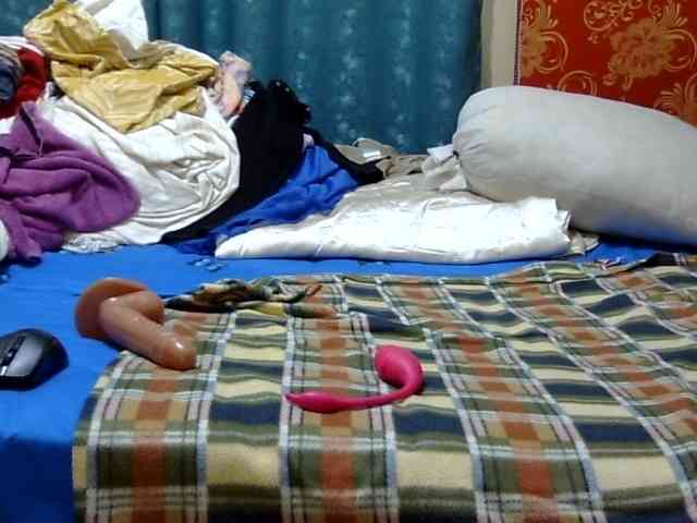 maya-pretty maya-pretty