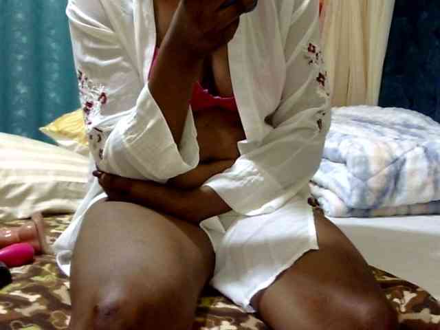 maya-pretty maya-pretty