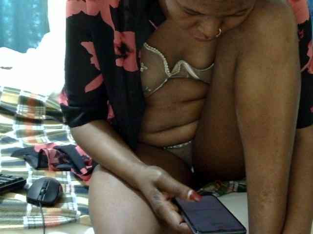 maya-pretty maya-pretty