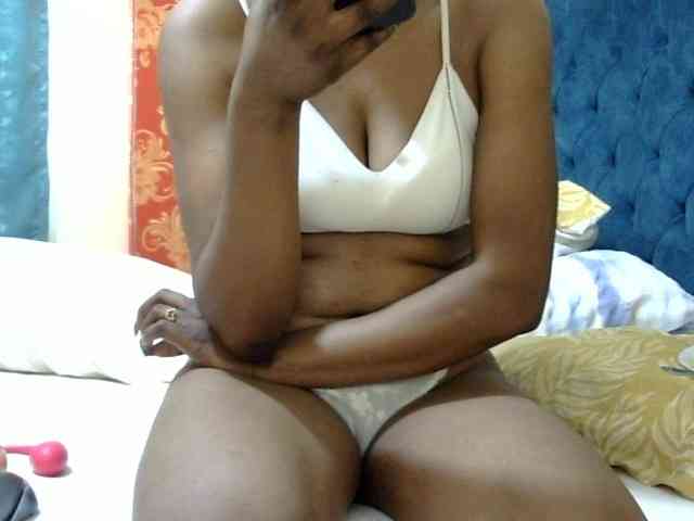 maya-pretty maya-pretty