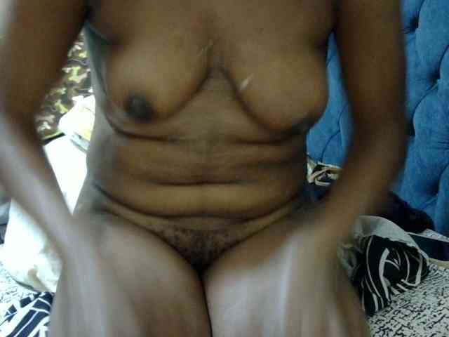 maya-pretty webcam