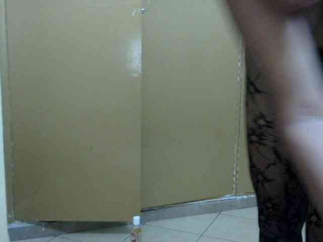 maya-pretty webcam