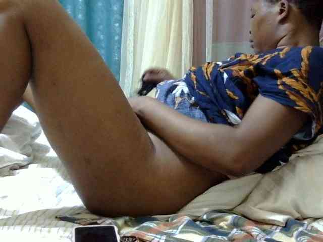 maya-pretty webcam