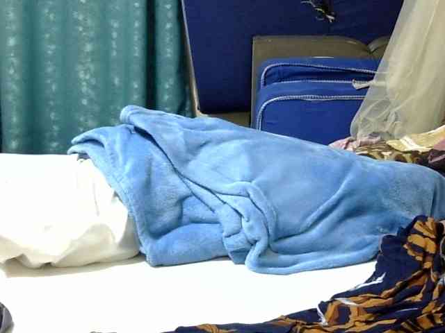 maya-pretty webcam