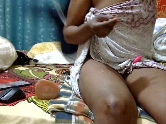 maya-pretty maya-pretty