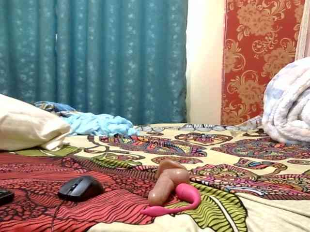 maya-pretty maya-pretty