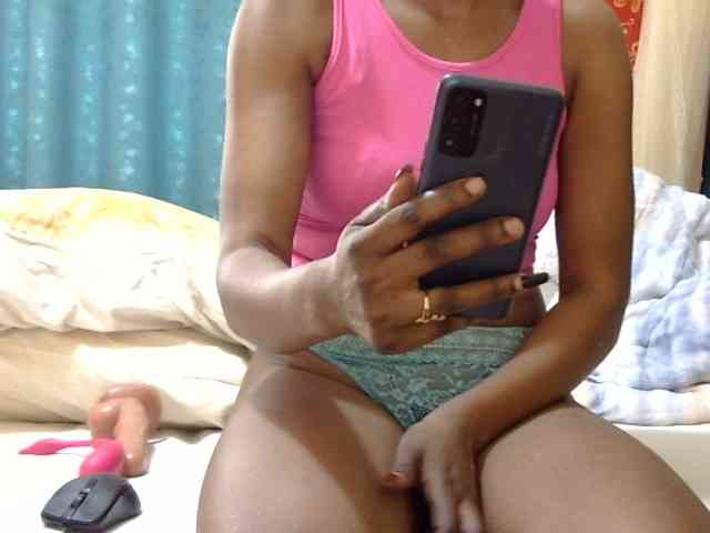 maya-pretty maya-pretty