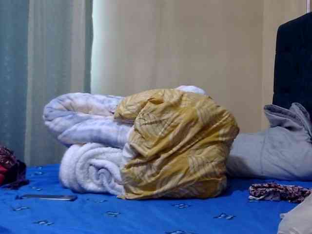 maya-pretty maya-pretty