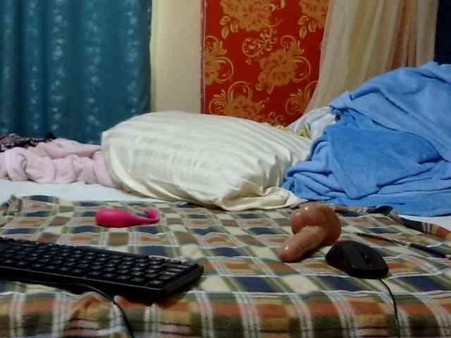 maya-pretty maya-pretty