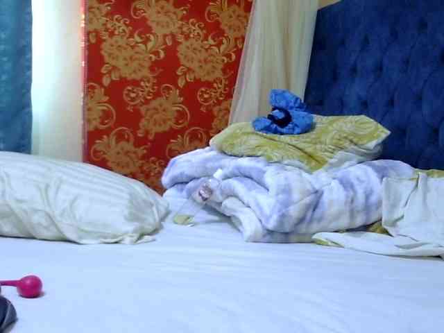 maya-pretty maya-pretty