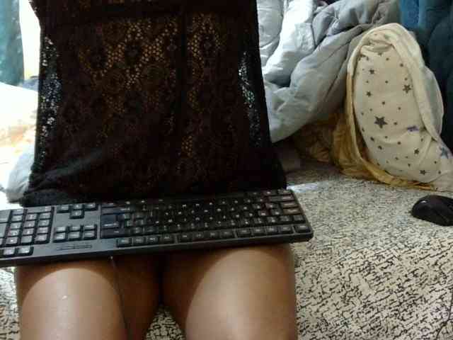 maya-pretty webcam
