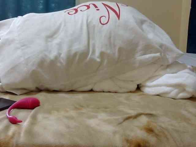 maya-pretty maya-pretty