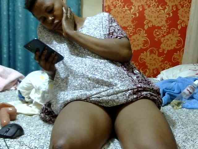 maya-pretty maya-pretty