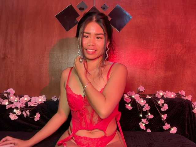 LilyJelly's BongaCams show and profile