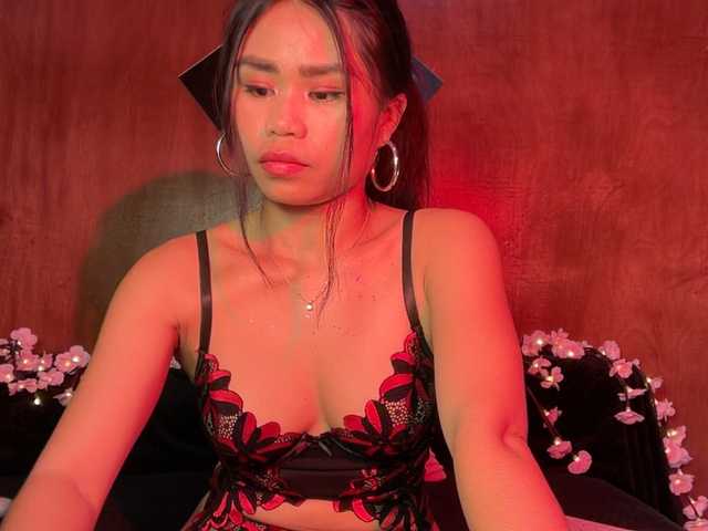 LilyJelly's BongaCams show and profile