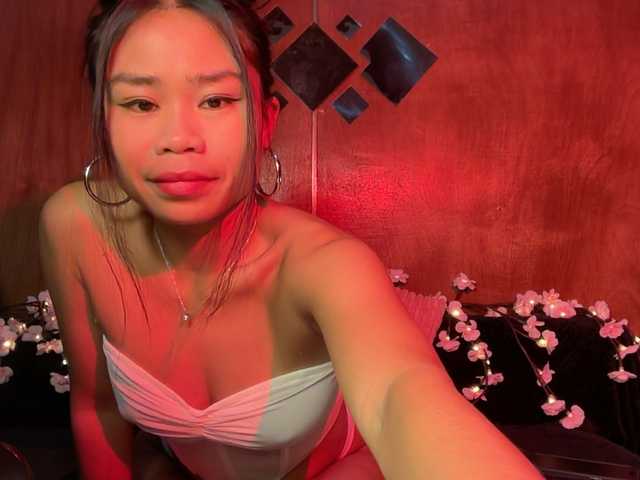 LilyJelly's BongaCams show and profile