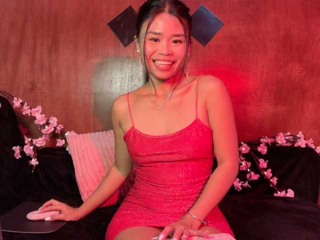 LilyJelly's BongaCams show and profile