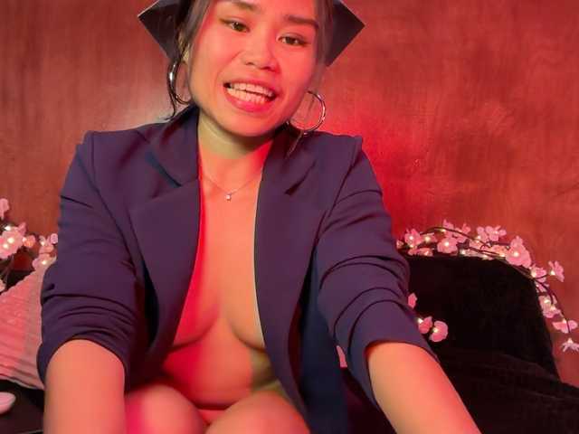 LilyJelly's BongaCams show and profile