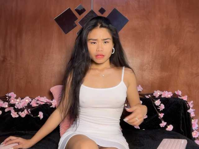 LilyJelly's BongaCams show and profile