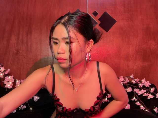 LilyJelly's BongaCams show and profile