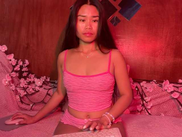 LilyJelly's BongaCams show and profile