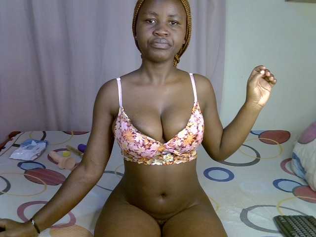 Magizitah's BongaCams show and profile