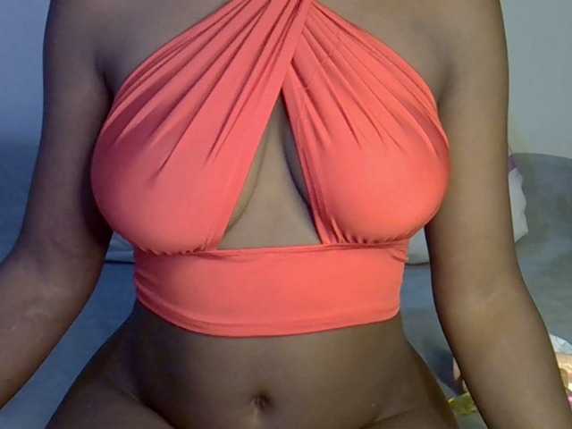 Magizitah's BongaCams show and profile