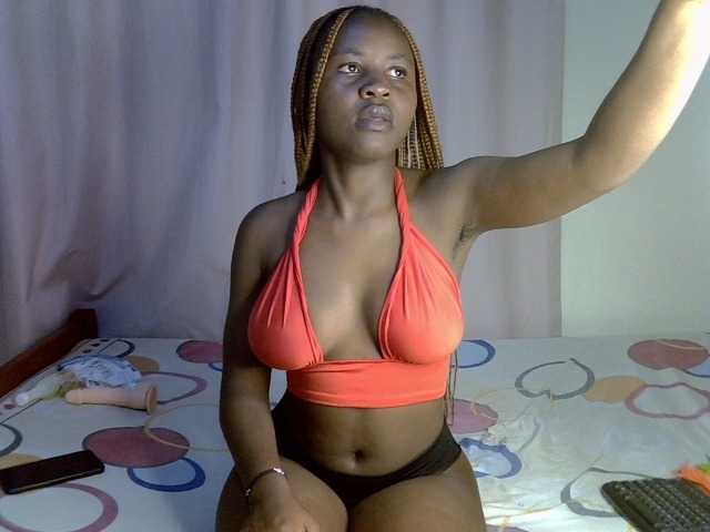 Magizitah's BongaCams show and profile