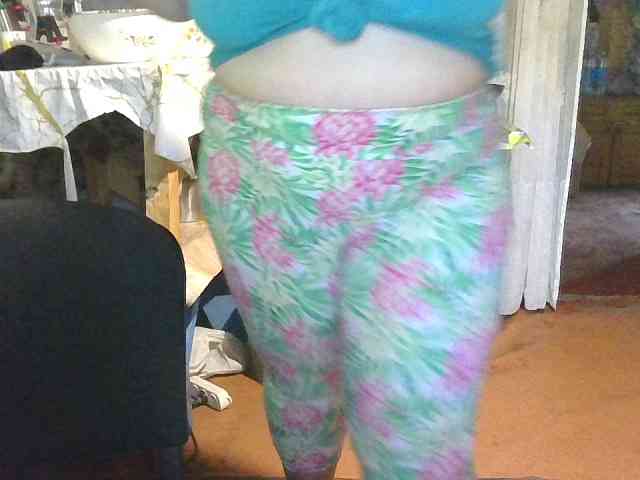 AnutkaForeva webcam
