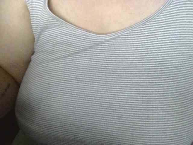 AnutkaForeva webcam