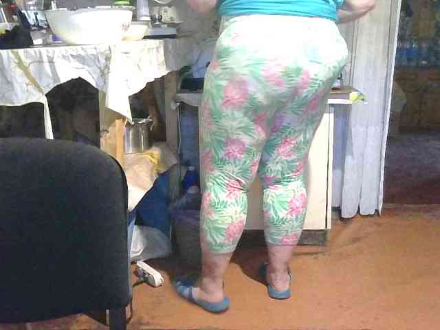 AnutkaForeva webcam
