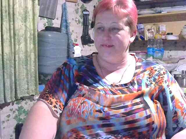 AnutkaForeva webcam