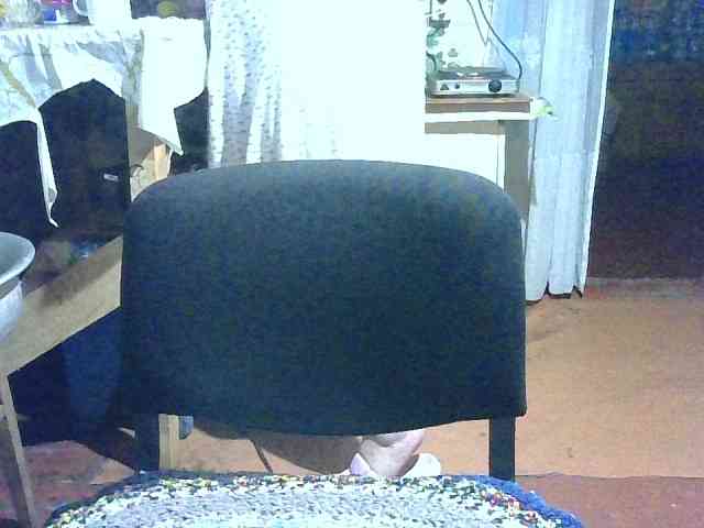 AnutkaForeva webcam