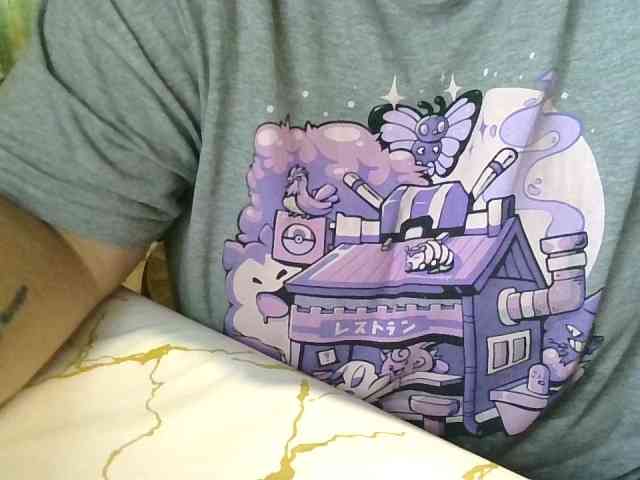 AnutkaForeva webcam