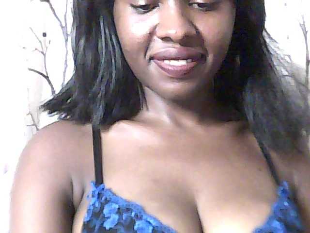 sweet-aaliya webcam