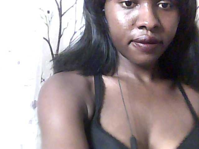 sweet-aaliya webcam bongacams model stream image