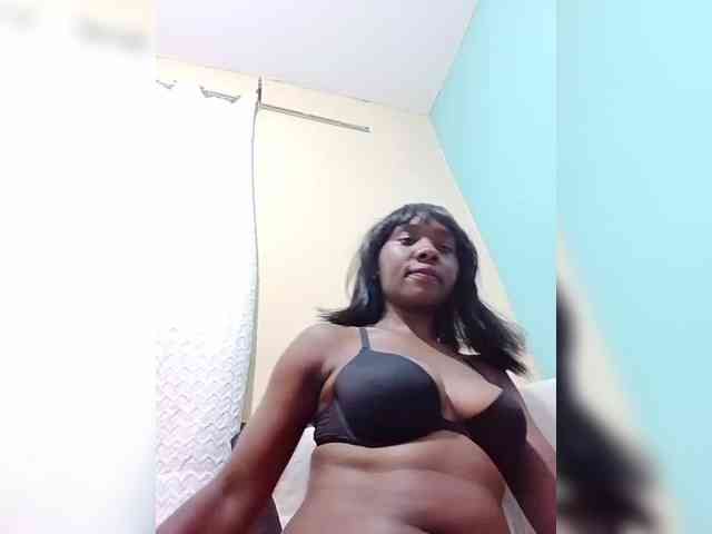 sweet-aaliya webcam